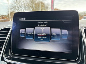 Mercedes-Benz GLE thumbnail