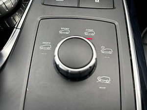 Mercedes-Benz GLE thumbnail