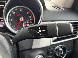Mercedes-Benz GLE thumbnail