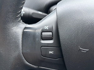 Peugeot 2008 thumbnail