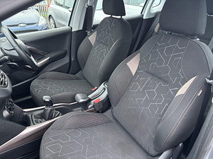 Peugeot 2008 thumbnail