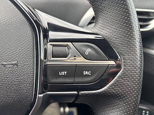 Peugeot 3008 thumbnail