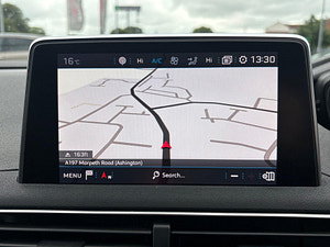 Peugeot 3008 thumbnail