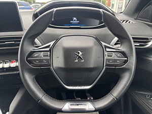 Peugeot 3008 thumbnail