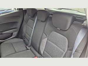 Renault Clio thumbnail
