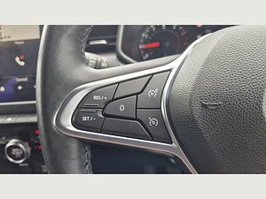 Renault Clio thumbnail