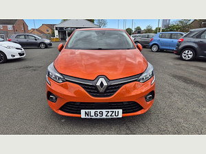 Renault Clio thumbnail