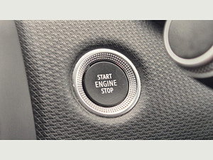 Renault Clio thumbnail