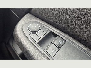 Renault Clio thumbnail