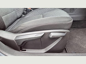 Renault Clio thumbnail