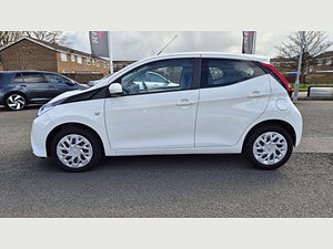 Toyota Aygo thumbnail