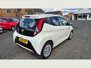 Toyota Aygo thumbnail