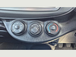 Toyota Yaris thumbnail