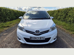 Toyota Yaris thumbnail