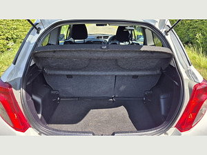 Toyota Yaris thumbnail