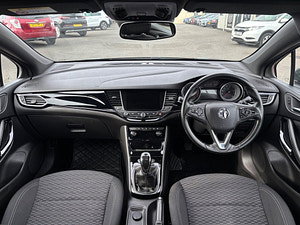 Vauxhall Astra thumbnail