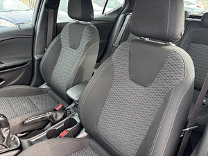 Vauxhall Astra thumbnail