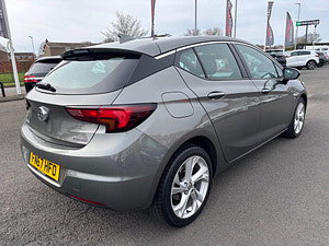 Vauxhall Astra thumbnail