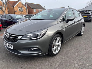 Vauxhall Astra thumbnail