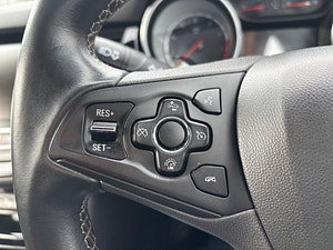 Vauxhall Astra thumbnail