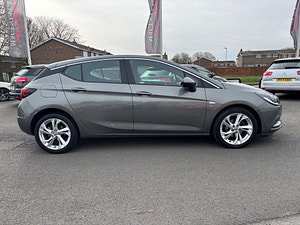 Vauxhall Astra thumbnail
