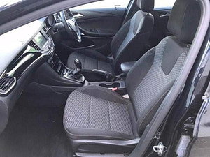 Vauxhall Astra thumbnail