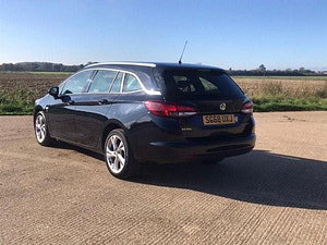 Vauxhall Astra thumbnail