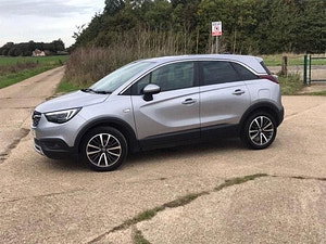 Vauxhall Crossland X thumbnail