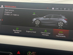 BMW 1 Series thumbnail