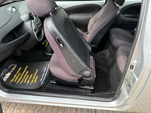 Ford Ka thumbnail