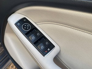 Mercedes-Benz B Class thumbnail