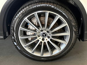 Mercedes-Benz GLC thumbnail