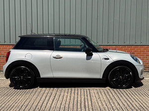 MINI Hatch thumbnail