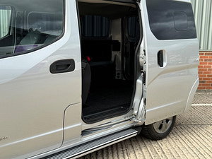 Nissan e-NV200 thumbnail