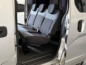 Nissan e-NV200 thumbnail