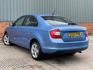 Skoda Rapid thumbnail