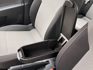 Skoda Rapid thumbnail