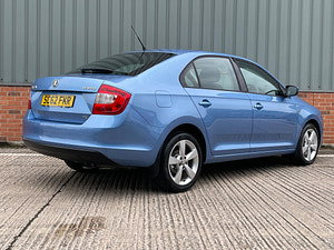 Skoda Rapid thumbnail