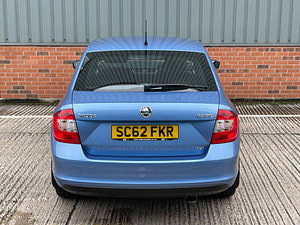 Skoda Rapid thumbnail