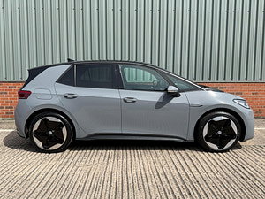 Volkswagen ID.3 thumbnail