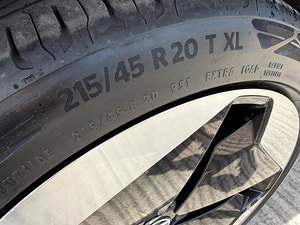 Volkswagen ID.3 thumbnail