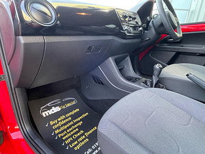 Volkswagen up! thumbnail