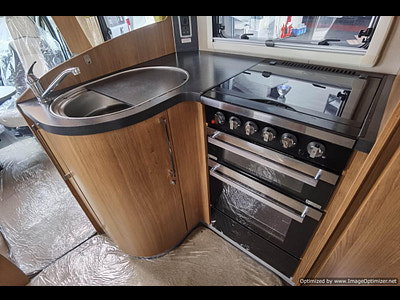 Auto-trail Tracker FB photo
