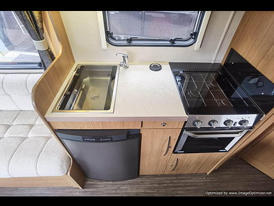 Auto-trail Tribute t-715 photo