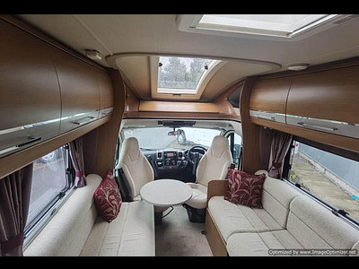 Auto-trail Comanche photo