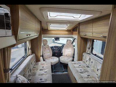 Elddis Majestic 115 photo