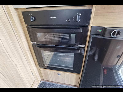 Elddis Majestic 115 photo