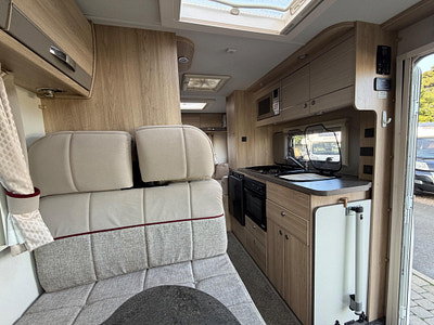 Elddis Majestic 135 photo