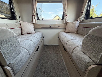 Elddis Majestic 135 photo