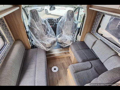Swift Escape 684 photo